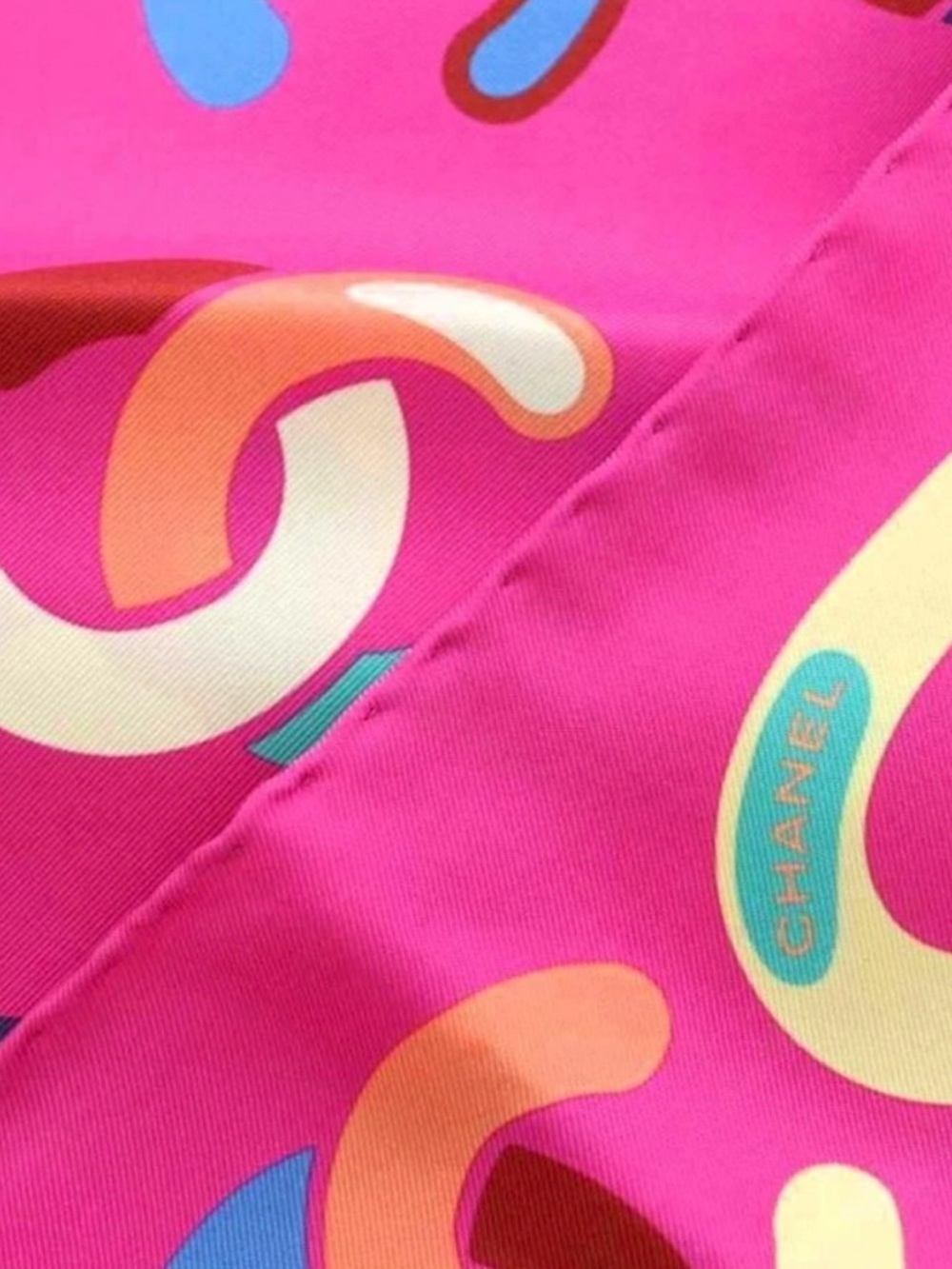 Chanel Pink Chain Pattern Silk Scarf - Picture 4 of 5